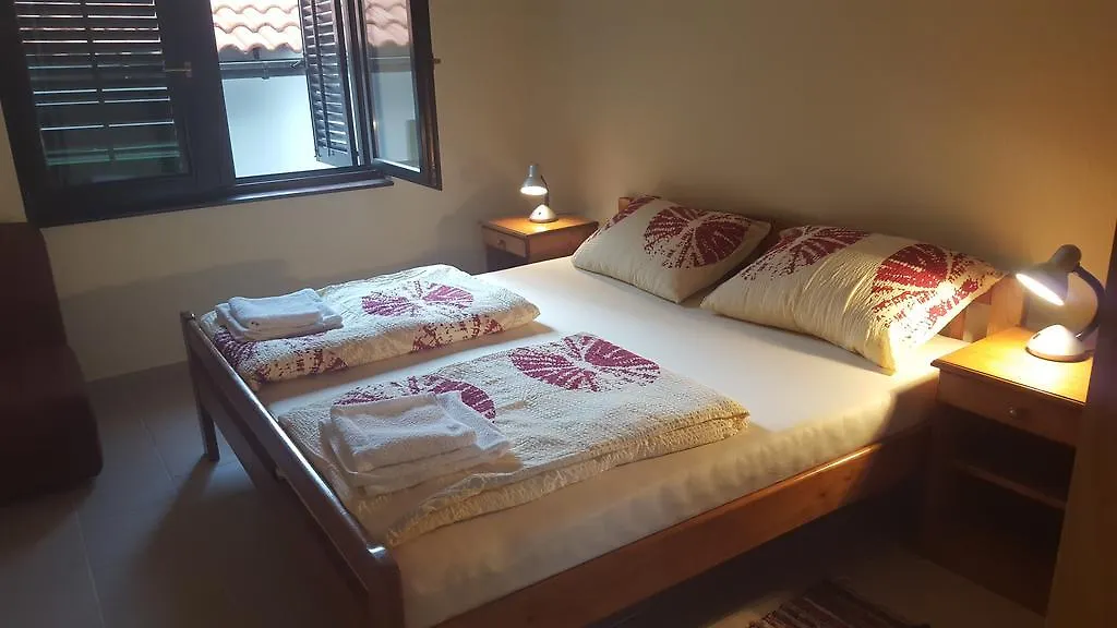 Apartment Lavanda Starigrad Paklenica