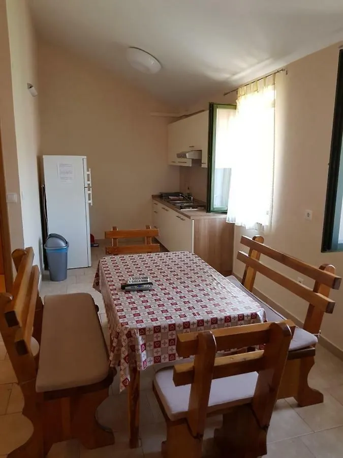 Apartment Lavanda Starigrad Paklenica
